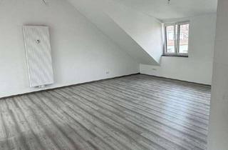 Wohnung mieten in 76139 Hagsfeld, Lichtdurchflutete Dachgeschosswohnung