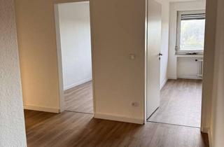 Wohnung mieten in Wittenberger Straße 58, 46485 Wesel, renovierte 4-Zimmer-Wohnung mit Balkon & Gartennutzung in Wesel-Obrighoven