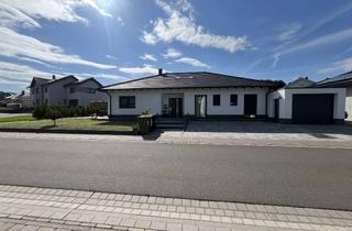 Haus kaufen in Erlenweg, 56479 Liebenscheid, Moderner Bungalow – hochwertig ausgestattet mit Ausbaupotenzial