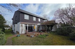 Einfamilienhaus kaufen in 30916 Isernhagen, Großes Einfamilienhaus zum Renovieren mit einmaligem Blick über die Felder (provisionsfrei)