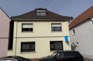 Haus kaufen in 68519 Viernheim, 2 FH mit schönem Hof und großen Garten für Park, Freizeit oder als weiteren Bauplatz + Verkauf