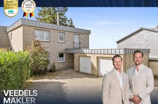 Anlageobjekt in 51429 Bergisch Gladbach, Exklusive Lage! Dreifamilienhaus direkt am Schloss Bensberg