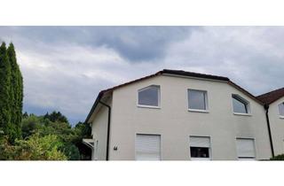 Wohnung kaufen in 31812 Bad Pyrmont, Schicke 4 Zimmer in Bad Pyrmont - Erstbezug nach Sanierung