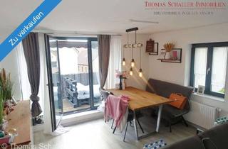 Wohnung kaufen in 90556 Cadolzburg, Kernsanierte, moderne 2 Zimmer-Dachstudio-Wohnung mit großen Balkon, EBK Stellplatz in Cadolzburg