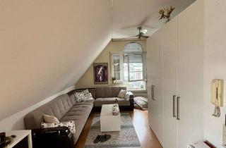 Wohnung kaufen in Ferdinand-Stuttmann-Straße, 65428 Rüsselsheim, Von Privat! 1 Zimmer DG-Wohnung mit TG-Stellplatz und EBK