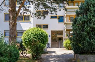Wohnung kaufen in Fasanenstraße 46, 82008 Unterhaching, ERSTINSERAT in UNTERHACHING! Kpl. renov. und ruhiger 4,5 Zi.- Familientraum mit 2x Balkonen & EbK