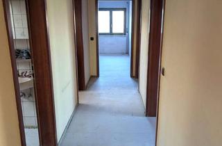 Wohnung mieten in 35410 Hungen, Helle, großzüg. 4,5-Z DG-Whg (1.OG) 2 Balkone mit freiem Blick, Garten, Garage&Stellpl; Hungen-No