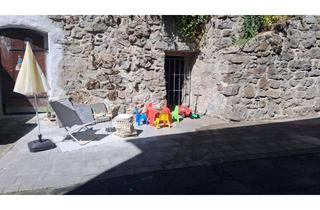 Wohnung mieten in 92670 Windischeschenbach, 2 Zimmer EG-Wohnung in ruhiger Innenstadtnähe ** EBK ** Duschbad* Terrassenbenutzung