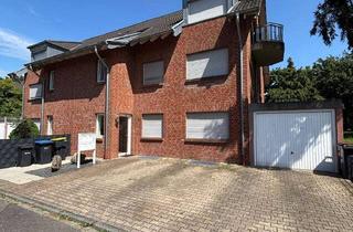 Wohnung mieten in 41517 Grevenbroich, Attraktive 2-Zimmer-Dachgeschosswohnung mit Balkon