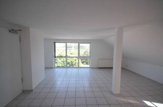 Wohnung mieten in Im Camisch 48, 07768 Kahla, schöne Atelierwohnung (Dachgeschoss) mit Blick in das Saaletal