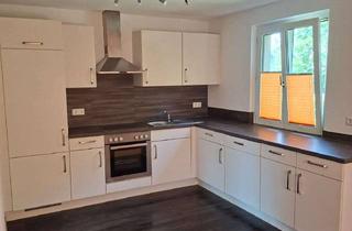 Wohnung mieten in Blauenstraße, 79650 Schopfheim, 2 1/2 Zi. helle, ruhige Hochparterre im Doppeleinfamilienhaus in Schopfheim / Landkreis Lörach