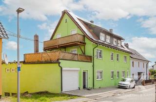 Mehrfamilienhaus kaufen in 92224 Luitpoldhöhe, Großzügiges Mehrfamilienhaus mit Balkon, Garagen & Top-Lage - ideal für Familien oder Kapitalanleger