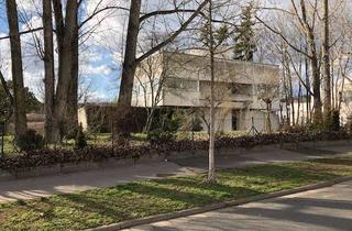 Villa kaufen in 61231 Bad Nauheim, Denkmalgeschützte Unternehmervilla mit 2000qm Areal in bester Lage!