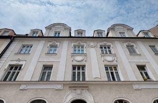 Immobilie mieten in 80538 München, Möbliertes Wohnen auf Zeit Top Lage Altbau 3,5-Zimmer am Englischen Garten