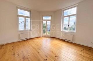 Wohnung kaufen in 68167 Neckarstadt, Attraktive Altbauwohnung mit Balkon in der Mannheimer Neckarstadt - Denkmalschutz !