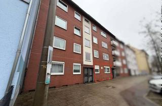 Wohnung kaufen in 45138 Huttrop, Erdgeschosswohnung mit Sanierungsbedarf
