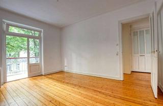 Wohnung kaufen in 22303 Winterhude, DREAMHOUSE Immobilien: Ein kleines Juwel in bester Lage