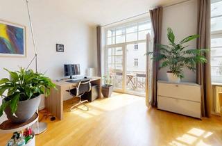 Wohnung kaufen in Prenzlauer Berg, 10437 Prenzlauer Berg, Modernisierte Altbauwohnung mit hohen Decken und lichtdurchflutetem Wohnbereich