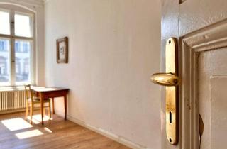 Wohnung kaufen in Prenzlauer Berg, 10437 Prenzlauer Berg, Stuckverliebt im stylischen Dunckerkiez! Holzboden, Einbauküche und viel Licht!