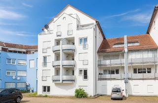 Wohnung kaufen in Bahnhofsring, 76676 Graben-Neudorf, Zwei solide vermietete 1-Zimmer-Wohnungen mit Südbalkon im Herzen Graben-Neudorfs