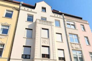 Wohnung kaufen in 44137 Dortmund, Altbautraum direkt am Westpark von Dortmund mit Balkon Leerstehend