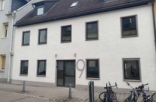 Wohnung kaufen in 91052 Erlangen, Modernes City-Apartment mit Terrasse zum ruhigen Innenhof – mitten in Erlangen