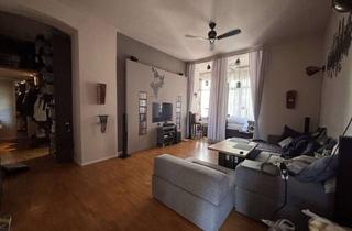 Wohnung kaufen in 65195 Wiesbaden, In Stilaltbau im Westend: Gut geschnittene 3 ZKBB - 82 m² im 1.OG € 265.000,-