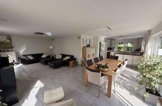 Wohnung mieten in Am Gehöft, 41516 Grevenbroich, Exklusive 162 m² 4 Zimmer Wohnung | Garten | Garage + 2 Stellplätze | Einbauküche | Wärmepumpe