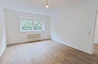 Wohnung mieten in Am Soesmenfeld 31, 25541 Brunsbüttel, Schön geschnittene 3-Zimmer-Wohnung mit EBK, BALKON und Wannenbad