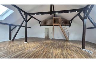 Wohnung mieten in Eltviller Str. 13, 65399 Kiedrich, Exklusive Landhauswohnung mit Galerie, Balkon & Wärmepumpe in idyllischer Feldrandlage von Kiedrich