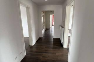 Wohnung mieten in Neue Straße, 63667 Nidda, 4-Zimmer-DG-Wohnung mit Traumbad, Einbauküche, Büro in Nidda