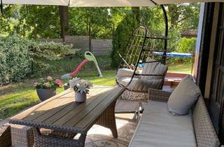 Wohnung mieten in Pfinzingstraße 69, 90537 Feucht, 3-Zimmer-Wohnung mit Terrasse und 150 m² Garten in Feucht