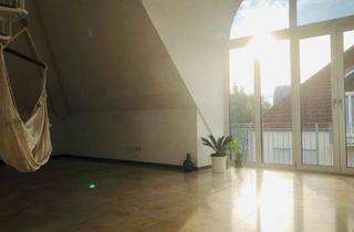 Wohnung mieten in Hertlingweg, 86633 Neuburg, Sehr helle 3-Zimmer Maisonette Wohnung mit Einbauküche, 3 Balkonen, 106qm, 2 Stellplätze (TG+Außen)