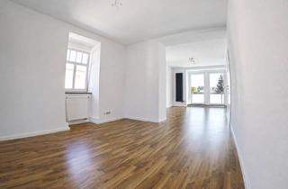 Wohnung mieten in 36448 Schweina, Helle 2-Zimmer-Mansardwohnung ohne Dachschrägen mit Balkon und modernem Tageslichtbad