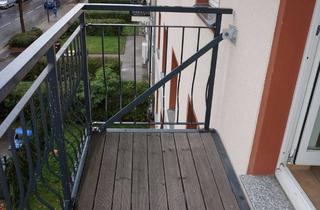 Wohnung mieten in Weststr. 76, 09112 Kaßberg, 4. OG = DGmit Aufzug / Helle Wohnräume - Balkon an der Küche -WG-geeignet