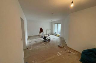 Wohnung mieten in Hultschiner Damm 92, 12623 Mahlsdorf, Renovierte 3-Zimmer-Wohnung mit Balkon in Berlin