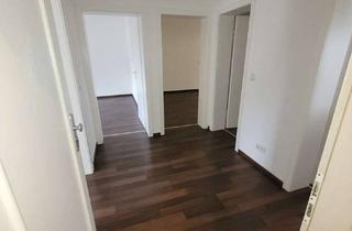 Wohnung mieten in Lämmerspieler Straße 10, 63179 Obertshausen, Helle, freundliche 3-Zimmerwohnung mit großer Terrasse und Einbauküche