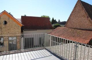Wohnung mieten in Karl-Theodor-Straße 12, 68766 Hockenheim, Charmante 3 ZKB Wohnung mit großer Terrasse!