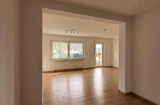 Wohnung mieten in Waldstr. 13, 54518 Binsfeld, Großzügiges Reihenhaus mit Terrasse zum fairen Preis