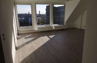 Wohnung mieten in 42655 Solingen, 3-Zimmer-DG-Wohnung mit großem Balkon in Solingen-Gönrath
