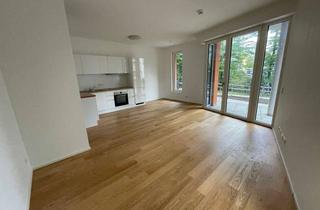 Wohnung mieten in Isarstraße 8b, 91052 Erlangen, Barrierearme Wohnung inkl. EBK und eigenem Garten!