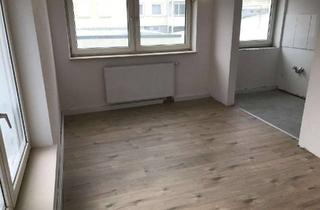 Wohnung mieten in Gerhart-Hauptmann-Straße 19, 78112 St. Georgen, 2 Zimmerwohnung zu vermieten bitte kontaktieren sie mich unter: 01733958977