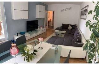 Wohnung mieten in Teerosenweg, 22177 Bramfeld, Komplett möblierte 3,5 Zimmern und Balkon in Hamburg Barmbek Nord