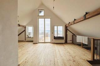 Wohnung mieten in Marktplatz, 94107 Untergriesbach, Helle Dachgeschosswohnung mit großer Dachterasse