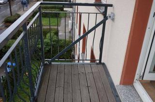 Wohnung mieten in Weststr. 76, 09112 Chemnitz, 4. OG = DGmit Aufzug / Helle Wohnräume - Balkon an der Küche -WG-geeignet
