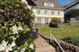 Villa kaufen in 69151 Neckargemünd, Exclusive Villa in Waldrandlage mit Blick auf Neckargemünd