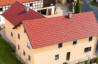 Haus kaufen in 96167 Königsfeld, Außergewöhnliches Wohnhaus mit Scheune, Stallgebäude und vielfältigen Nutzungsmöglichkeiten