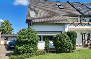 Doppelhaushälfte kaufen in 41564 Kaarst, Gepflegte Doppelhaushälfte, 1-2 Familien, in begehrter Wohnlage in Büttgen