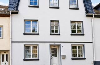 Haus kaufen in 54531 Manderscheid, Wohnhaus mit Einliegerwohnung | 230qm | provisionsfrei