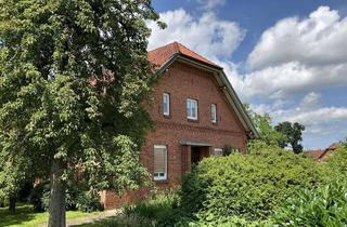 Haus kaufen in 31592 Stolzenau, Großzügiges Wohnhaus mit Ausbaureserven in gesuchter dörflicher Lage!